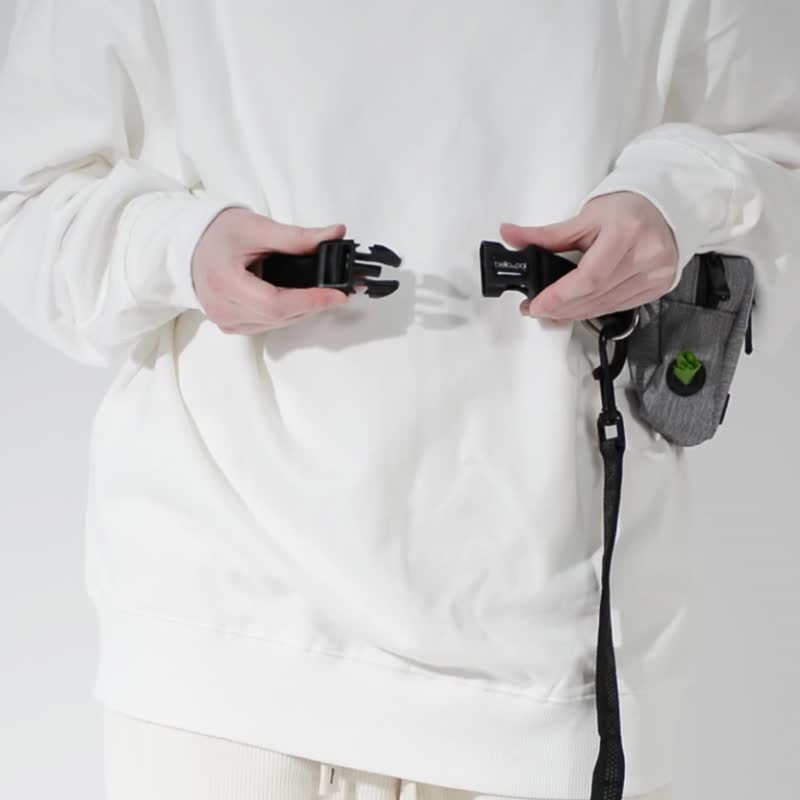 双狗牵引绳连小腰包 宠物 宠物用品 宠物外出用品 - 项圈/牵绳 - 棉．麻 