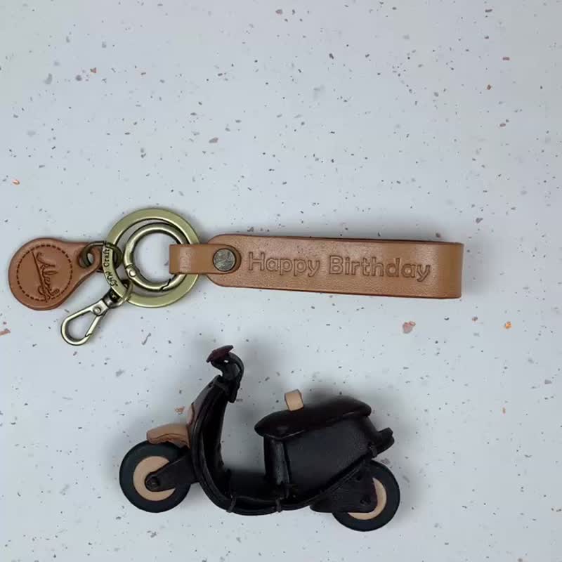 GOGORO2代-复刻造型钥匙圈(大风镜+前档泥板)皮革钥匙圈吊饰 装饰 - 钥匙链/钥匙包 - 真皮 黑色