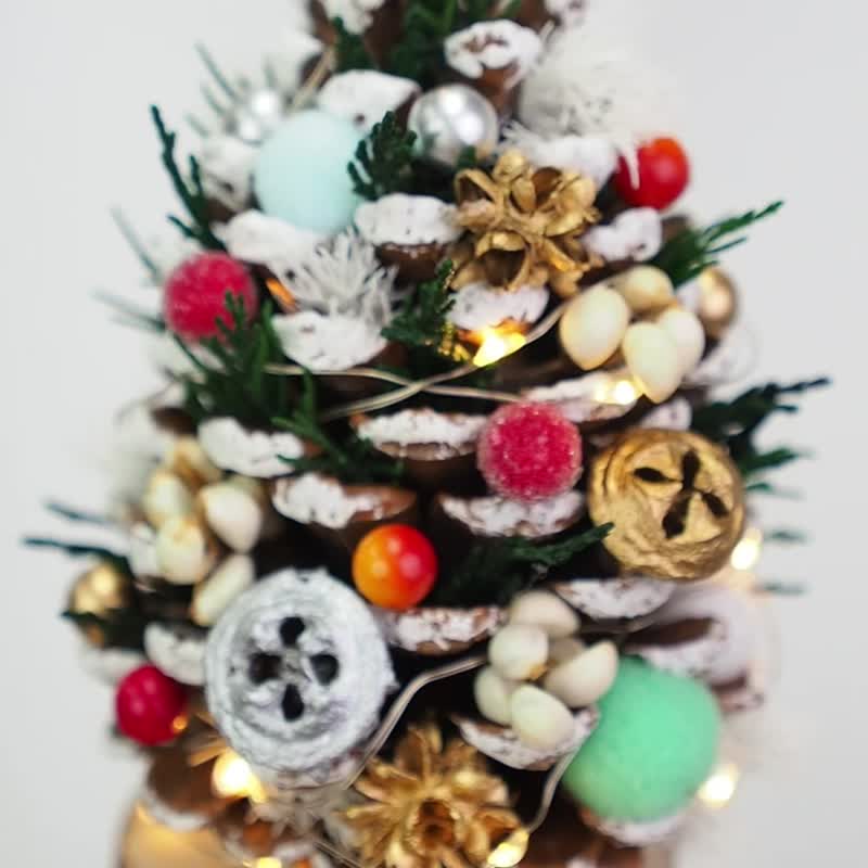 Leaflorist 永生花迷你圣诞树扩香摆设 圣诞限定 提供免费刻字 - 干燥花/捧花 - 植物．花 绿色