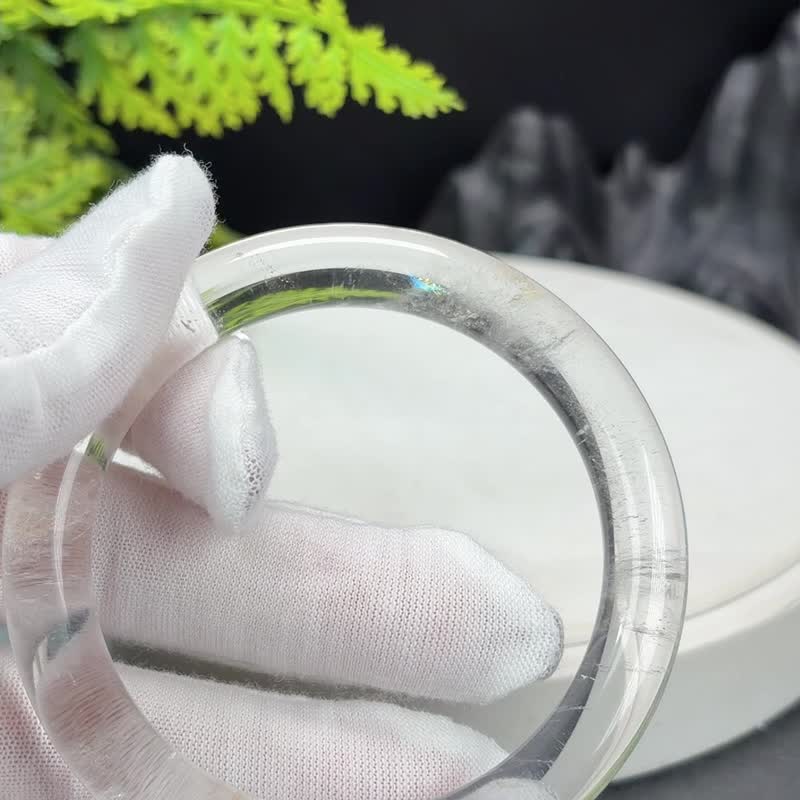 白水晶手镯 55MM 冰透星光闪片 圆条石英手环 净化磁场 平安护佑 - 手链/手环 - 水晶 白色