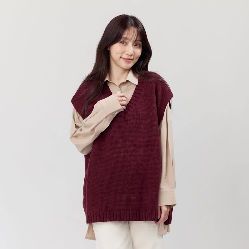 Denise V領小岔寬版背心 - 女装针织衫/毛衣 - 其他人造纤维 红色