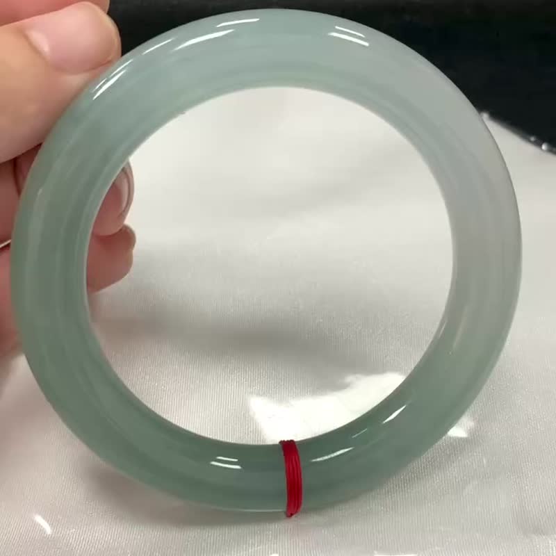 冰种翡翠天然翡翠玉镯A玉手镯 玉鈪 • 冰种湖蓝半山水翡翠圆镯 - 手链/手环 - 玉石 蓝色