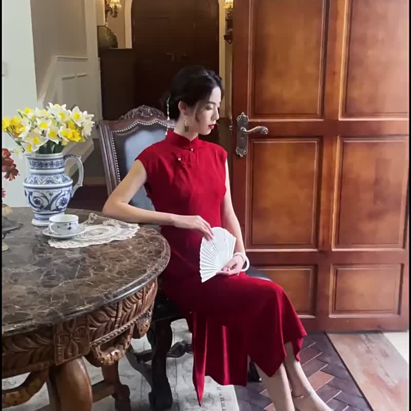 酒紅色 朱砂 平肩袖開襟旗袍  復古改良中式新娘敬酒服禮服連身裙 - 旗袍 - 聚酯纤维 红色