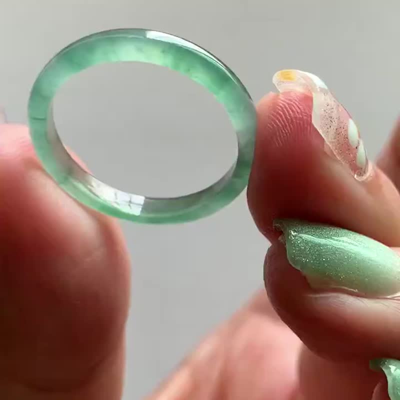 冰种翡翠 天然翡翠 A玉 班指披指指环 • 冰种蓝绿翡翠戒指 - 戒指 - 玉石 绿色