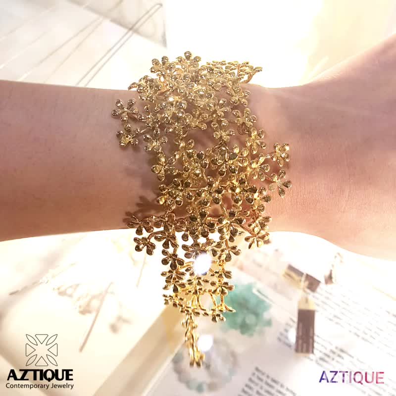 Flower  Bracelet, Summer Floral adjustable Bracelet - 手链/手环 - 其他金属 