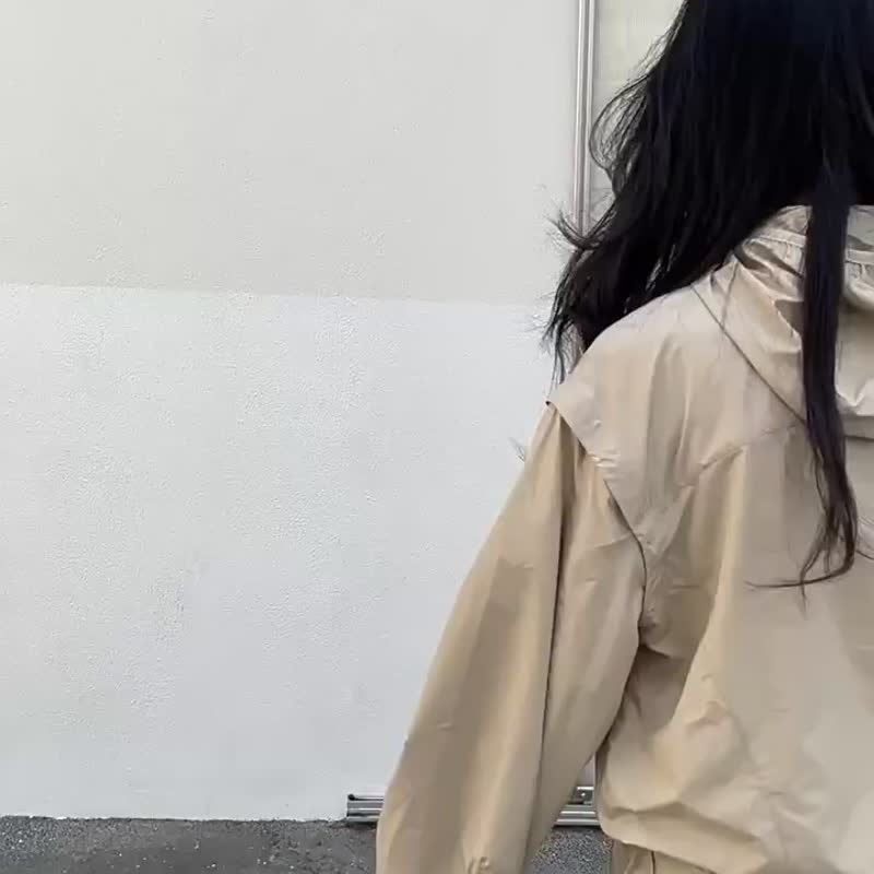 麥芽褐色 弧形拼接片彈力內襯短褲 合身女運動短褲 - 女装短裤 - 尼龙 卡其色