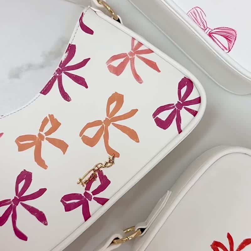 Cute Bow可爱蝴蝶结腋下包 - Rainbow Triple - 侧背包/斜挎包 - 其他材质 白色