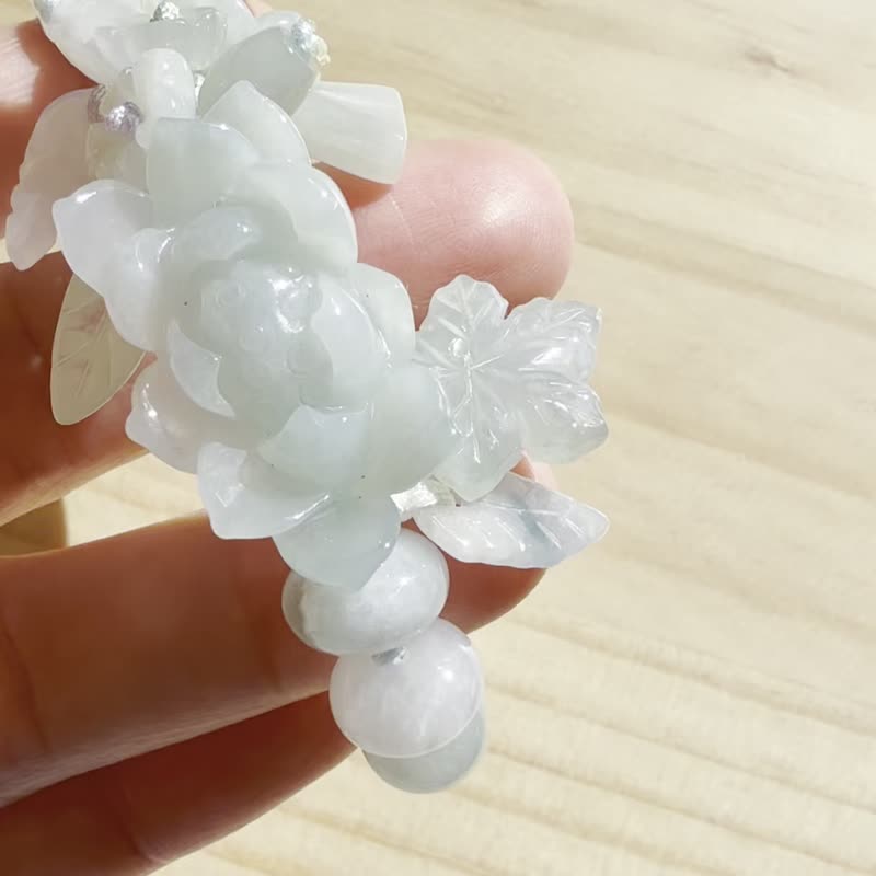 手工編織翡翠手链 — 懒洋洋的莲花与鱼儿 - 手链/手环 - 玉石 绿色