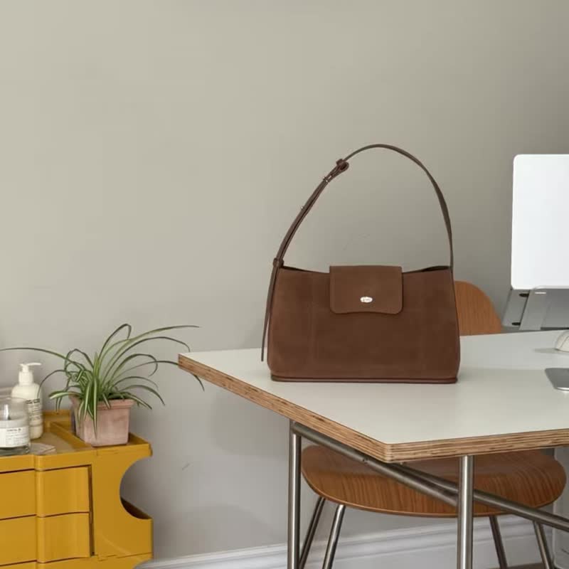 韩国 The Ally | MAVE BAG 메이브백 | 韩系质感两用包 - 手提包/手提袋 - 人造皮革 卡其色