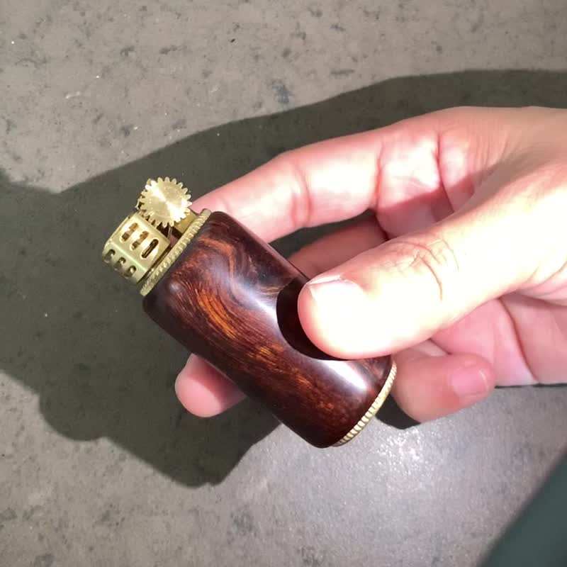 美国沙漠铁木打火机 - 其他 - 木头 