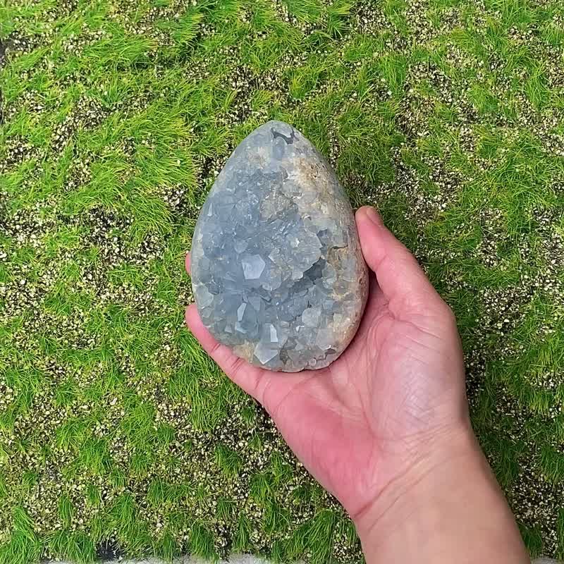 天然原矿清新天青石 蓝水晶 疗愈 净化 办公室 风水摆件 快速出货 - 摆饰 - 水晶 蓝色