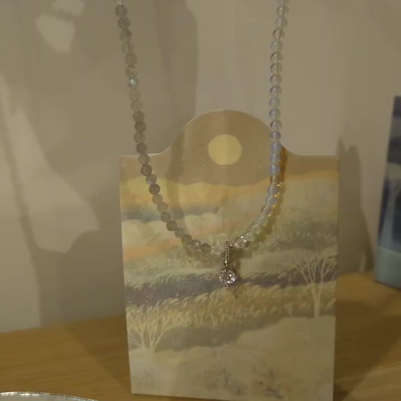 蓝光拉长石蛋白石项链- 锆石吊坠 × 银色延长链 42+5cm - 项链 - 水晶 