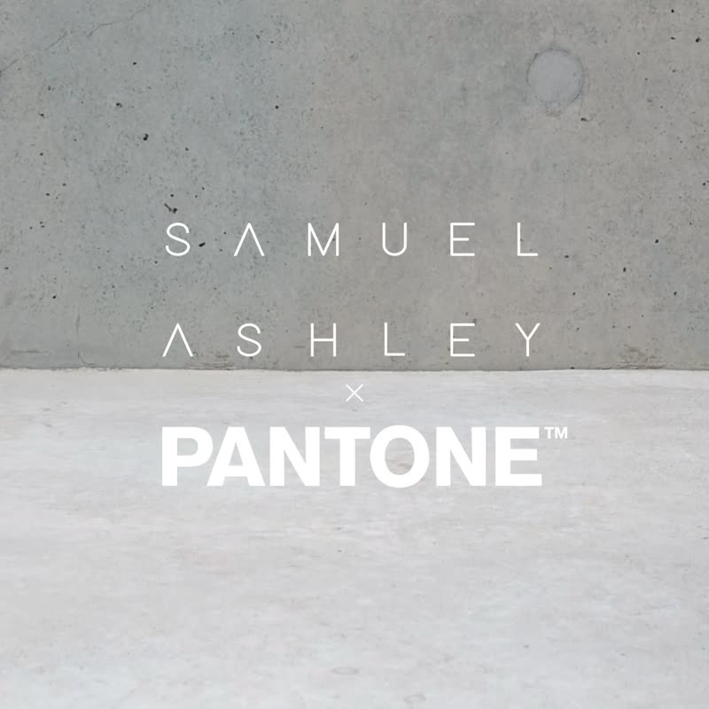 【联乘系列】Samuel Ashley x Pantone皮革手提包 - 军蓝色 - 手提包/手提袋 - 真皮 蓝色