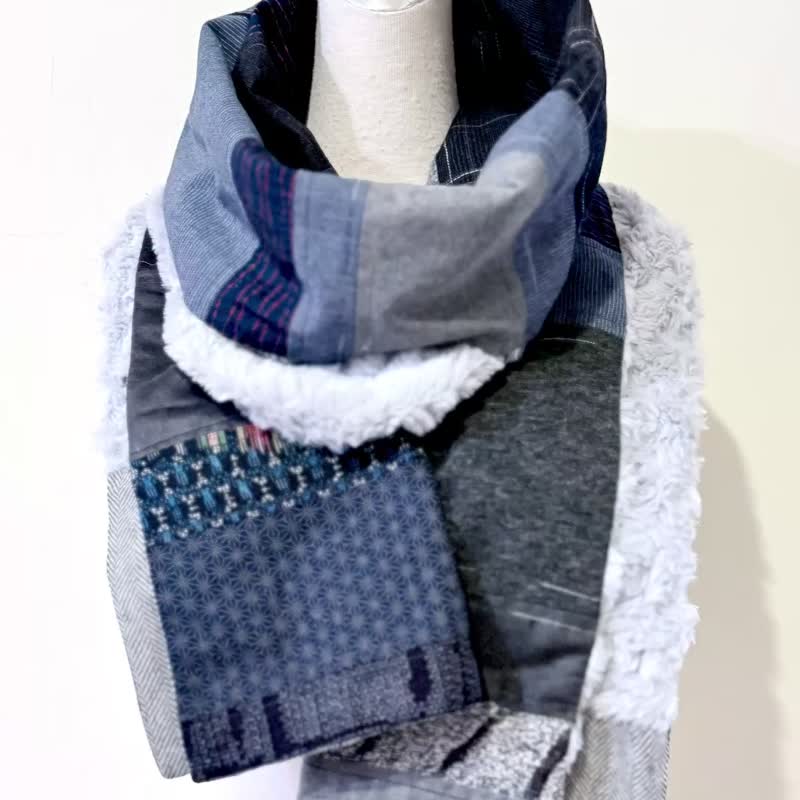 纯手作月白色柔软蓝灰色丝质玫瑰绒毛料拼接围巾披肩 - 围巾/披肩 - 羊毛 灰色