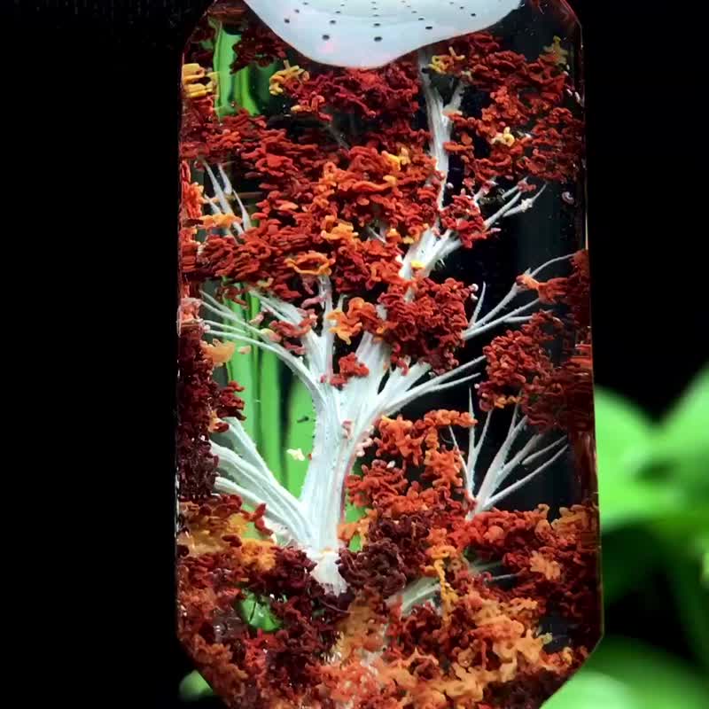 天然巴西彩幽灵内雕发财树吊坠  幽灵招财辟邪彩幽灵具有提神 - 摆饰 - 水晶 