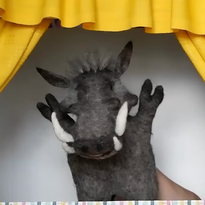 Boar, warthog, puppet, natural wool puppet for the puppet theater - 玩具/玩偶 - 羊毛 灰色