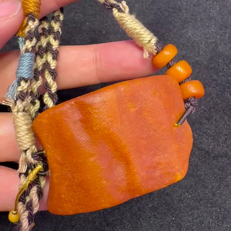 天然蜜蜡原石 手把件吊坠两用款 皮纹漂亮 饱满厚实 - 项链 - 宝石 