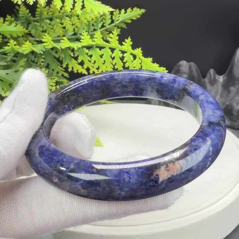 蓝纹玉手镯 57MM 牛仔蓝飘红纹玉化 - 手链/手环 - 半宝石 蓝色