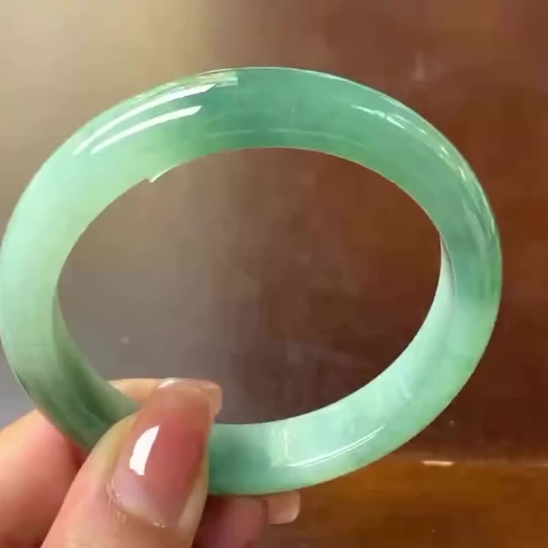 冰种翡翠天然翡翠玉镯A玉手镯 玉鈪 • 糯冰种草绿翡翠福镯 - 手链/手环 - 玉石 绿色