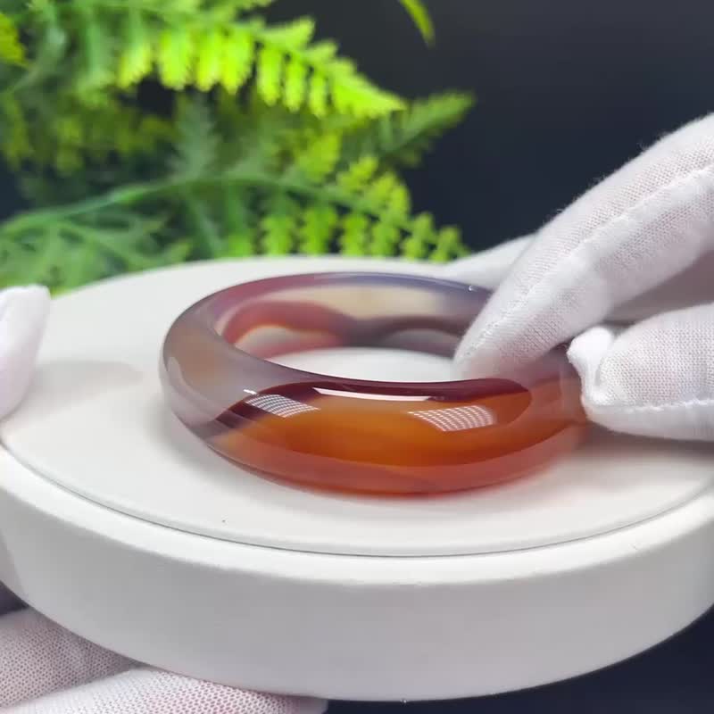 优质 马达加斯加 渐变红 玛瑙手镯 55MM 冰透起刚干净 风景山峦 - 手链/手环 - 半宝石 红色