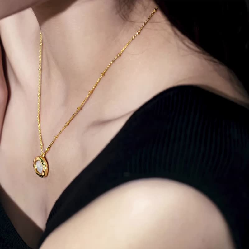 纯净项链 白贝 | 14K注金 | 包邮 | Belinda轻珠宝 - 项链 - 贵金属 金色