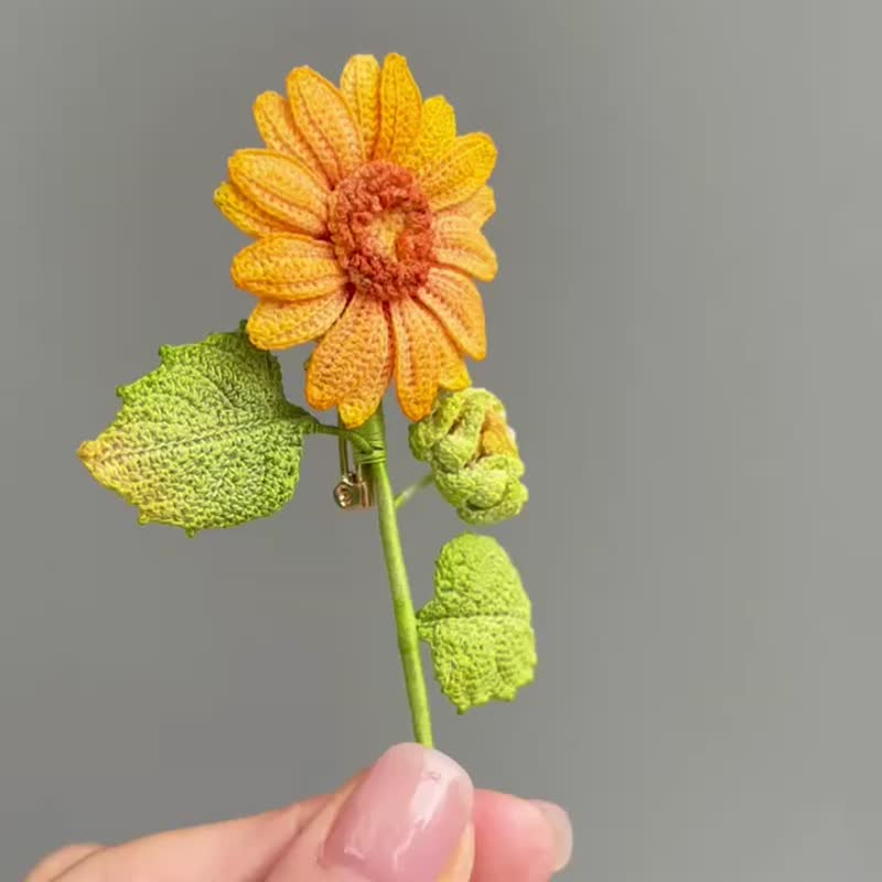 向日葵胸针 Amigurumi (Weave) Sunflower Brooch针织 钩织 - 胸针 - 绣线 多色