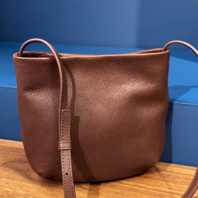 Giovand 复古意大利牛皮 千鸟格内里 斜挎包 - 侧背包/斜挎包 - 真皮 咖啡色