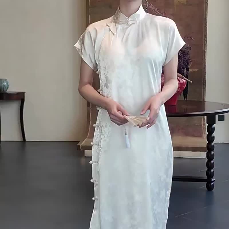 若夢 杏白色 新中式提花改良旗袍  復古改良新娘敬酒服婚禮禮服 - 旗袍 - 聚酯纤维 白色