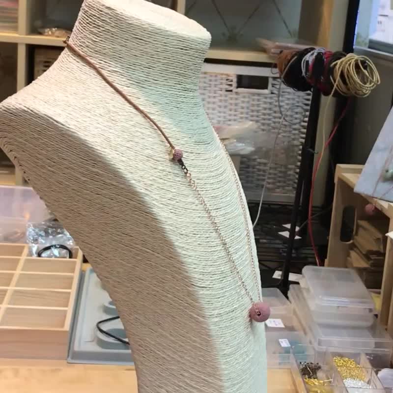 香氛项链x手链-大颗14mm香氛石5色选1 钛钢玫瑰金可调式x浅棕皮绳 - 项链 - 真皮 多色