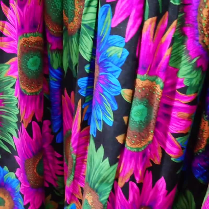 【订制商品】ViVid color flower DAHLIA 裙 黑色 / 均码 / 美国布料 / 日本制 - 裙子 - 棉．麻 