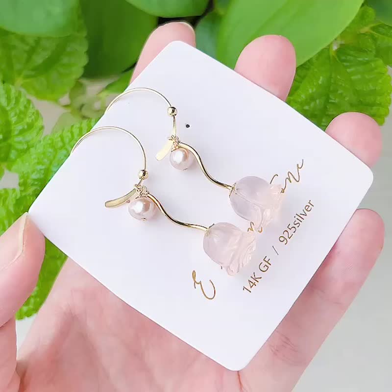 学会温柔对待自己 /  莫桑比克天然粉晶玫瑰花型耳环 14K 注金 - 耳环/耳夹 - 水晶 粉红色