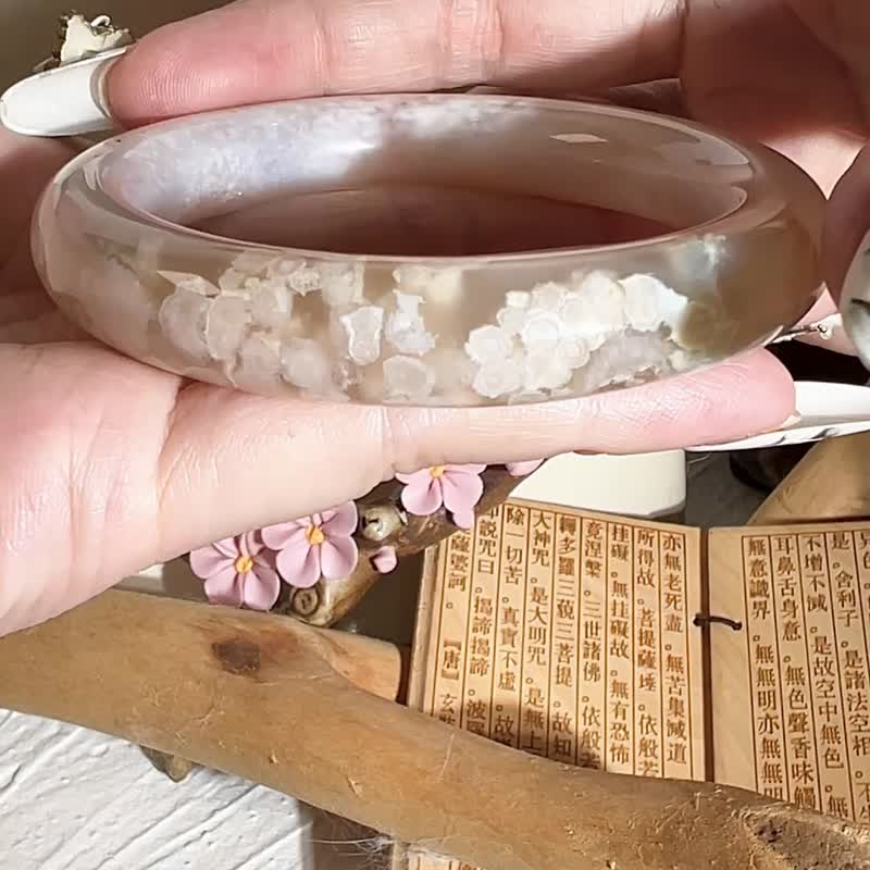 樱花玛瑙手镯 玛瑙手镯高货半镯炸粉花飘绿莫奈花园套镯54/55/56 - 手链/手环 - 玉石 