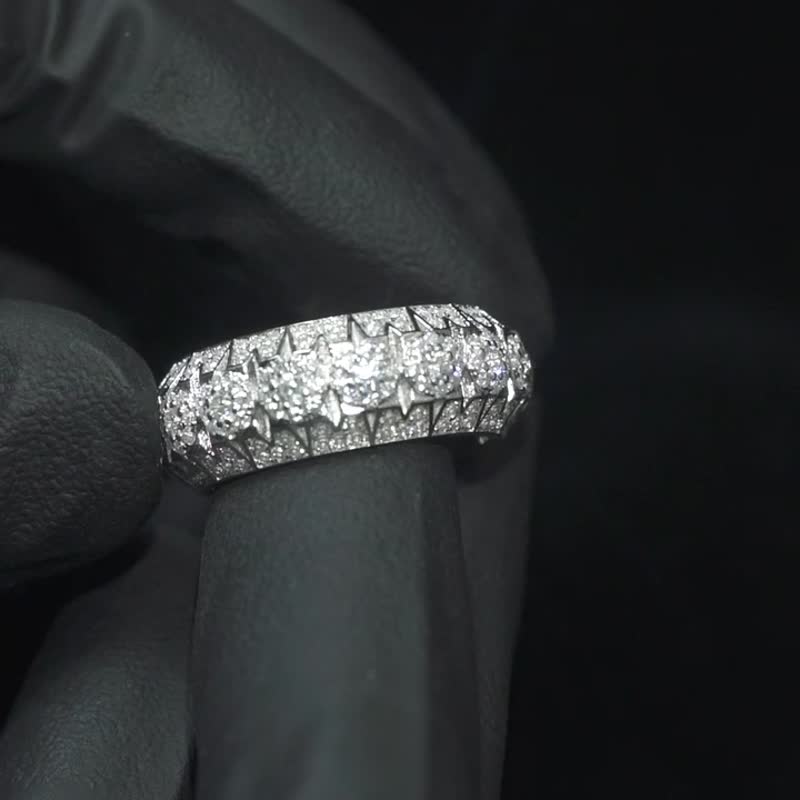 Wbj 金字塔满镶嵌戒指 全手工镶嵌饰品 - 戒指 - 宝石 银色
