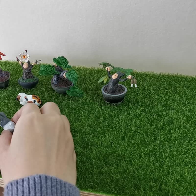 优惠组【圣诞礼物】轻草地屏幕架+无框相框 草皮摆饰 婚礼小物 - 摆饰 - 木头 绿色