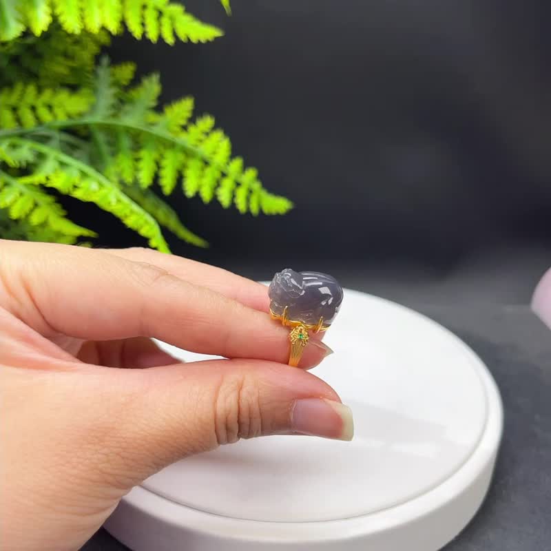 和田玉烟紫貔貅活口戒指 S925 银镀金 温和老料 质地细腻油润 - 项链 - 玉石 