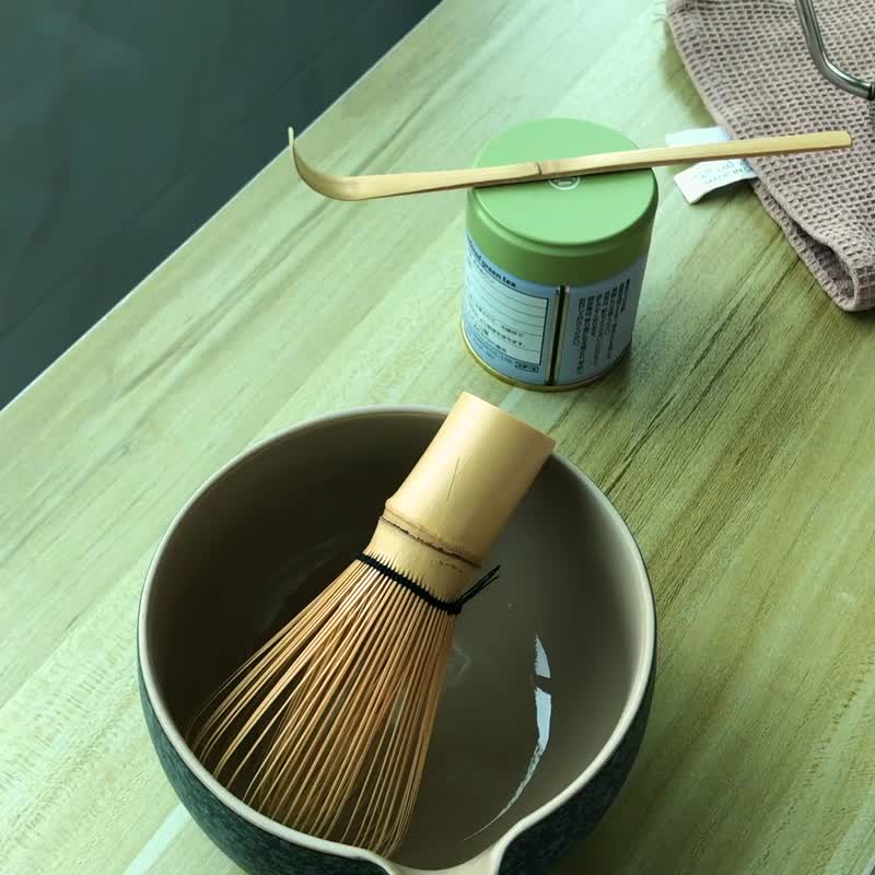 日式茶道器具套装 陶瓷抹茶碗 百二十本立 片口碗 Matcha Bowl - 茶具/茶杯 - 陶 银色
