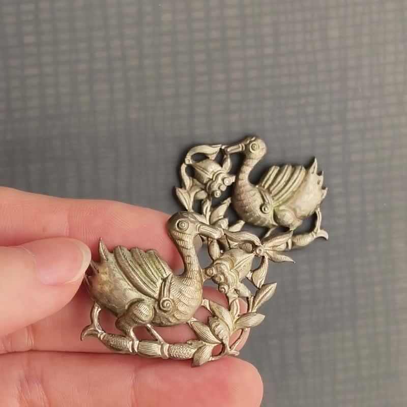 老银花鸟鱼件 – 古董老银帽饰 / 帽花 - 纯古董 SA-033 - 其他 - 银 银色