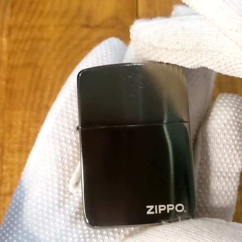 【ZIPPO官方旗舰店】 黑冰标志1941复刻防风打火机 24485 - 其他 - 铜/黄铜 银色