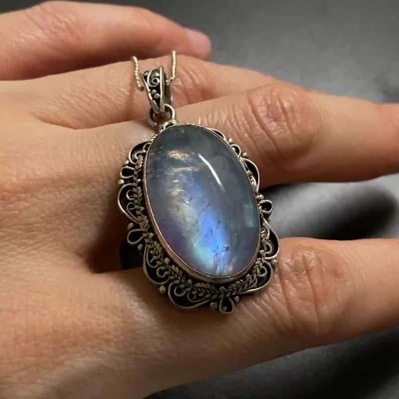 天然 月光石 坠 尼泊尔 手工制 925纯银 - 项链 - 半宝石 