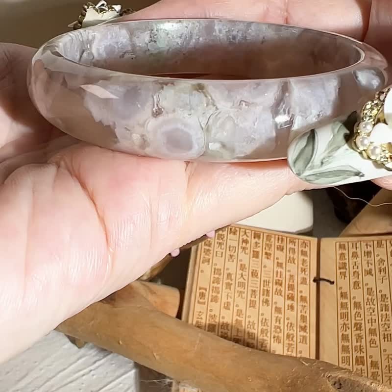 樱花玛瑙手镯玛瑙手镯紫粉冰底高货收藏级菜园子蜜桃飘绿54/55/56 - 手链/手环 - 玉石 