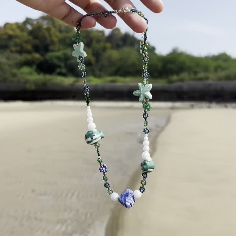 zi2.rennt串珠|Deep Sea|串珠項鍊 手作項鍊 海邊度假風 - 项链 - 玻璃 多色