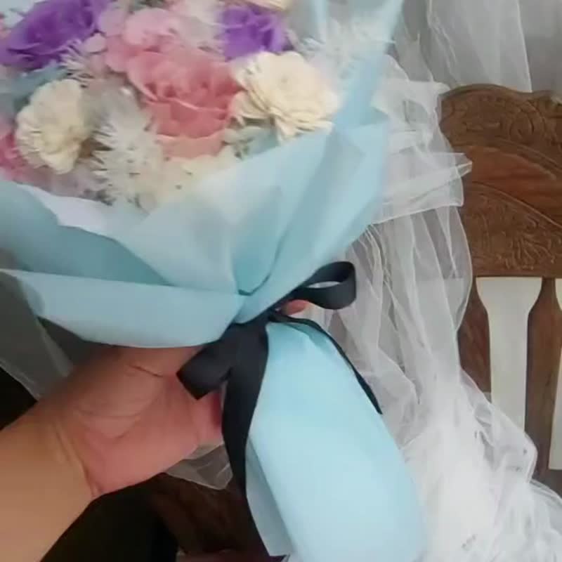 永生玫瑰 太阳玫瑰 大花束 干燥花束 玫瑰花束 毕业花束 永生花 - 干燥花/捧花 - 植物．花 多色