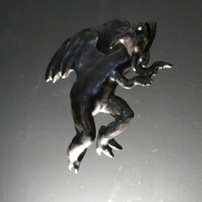 飞行恶魔 (手工 陶偶 雕塑) - 玩偶/公仔 - 陶 黑色