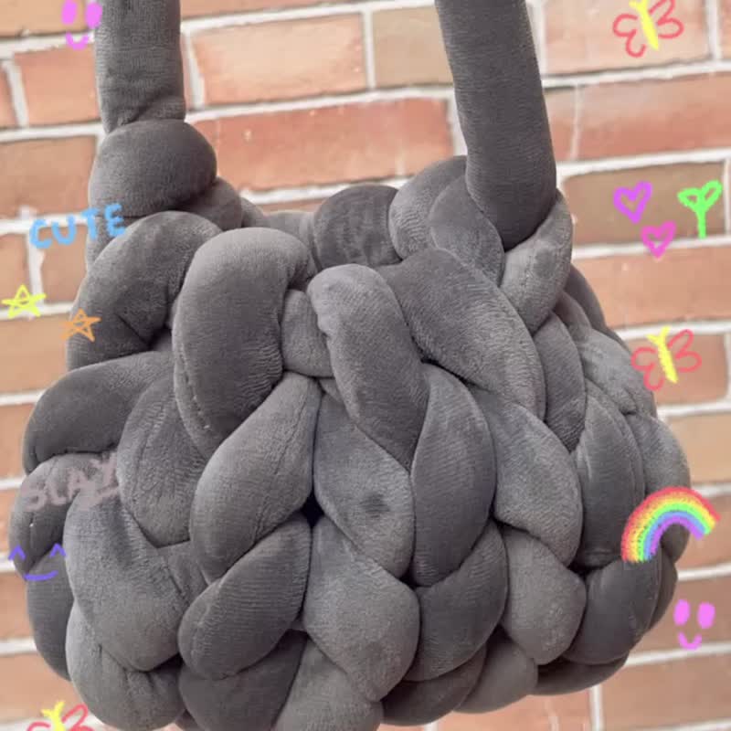 韩国大热云朵包 手制超粗线丝绒编织包 核桃包 【小】 - 手提包/手提袋 - 棉．麻 粉红色