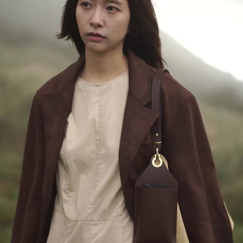 【伸缩两用】Wàndering单肩麂皮斜背包/可可(赠可拆式手机挂袋) - 侧背包/斜挎包 - 真皮 咖啡色