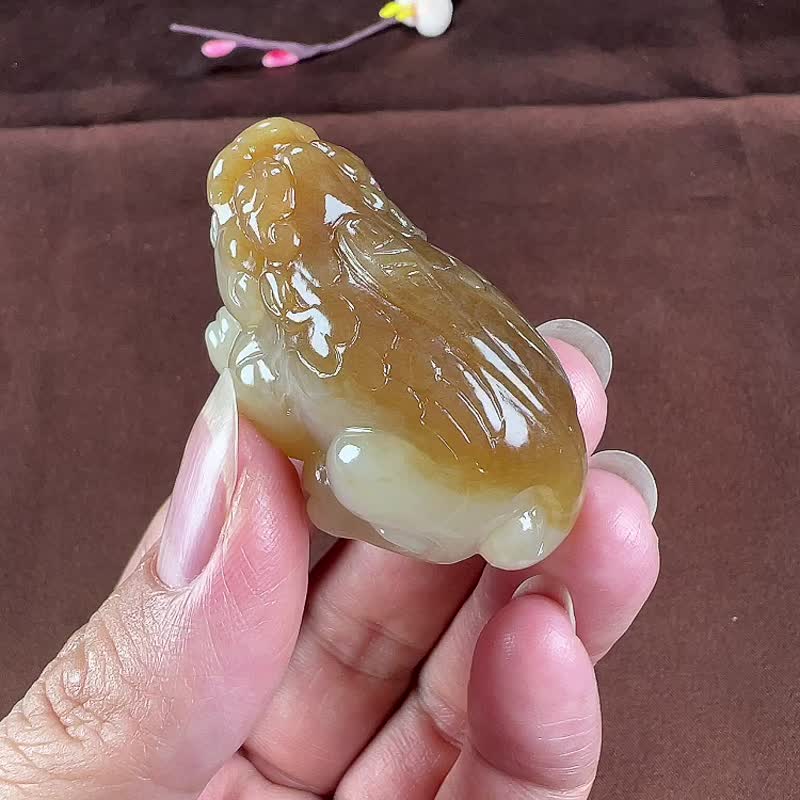 秒杀价 天然新疆和田玉且末糖白玉貔貅吊坠 玉质细腻温润色泽柔和 - 吊饰 - 玉石 