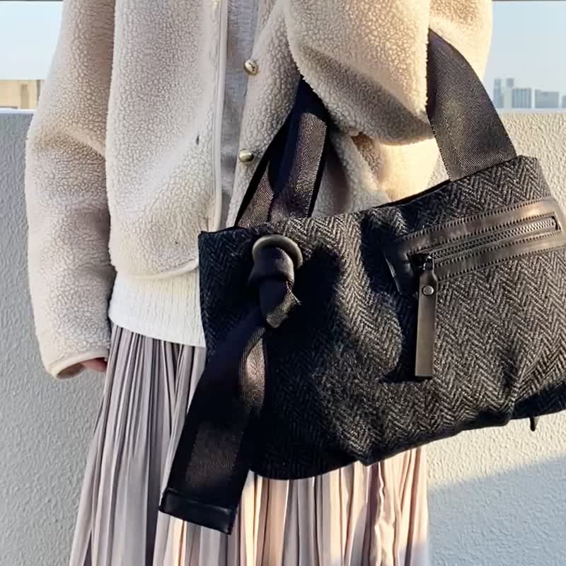 S 尺寸人字纹/粗花呢托特包 (毛球限定) - 手提包/手提袋 - 羊毛 灰色