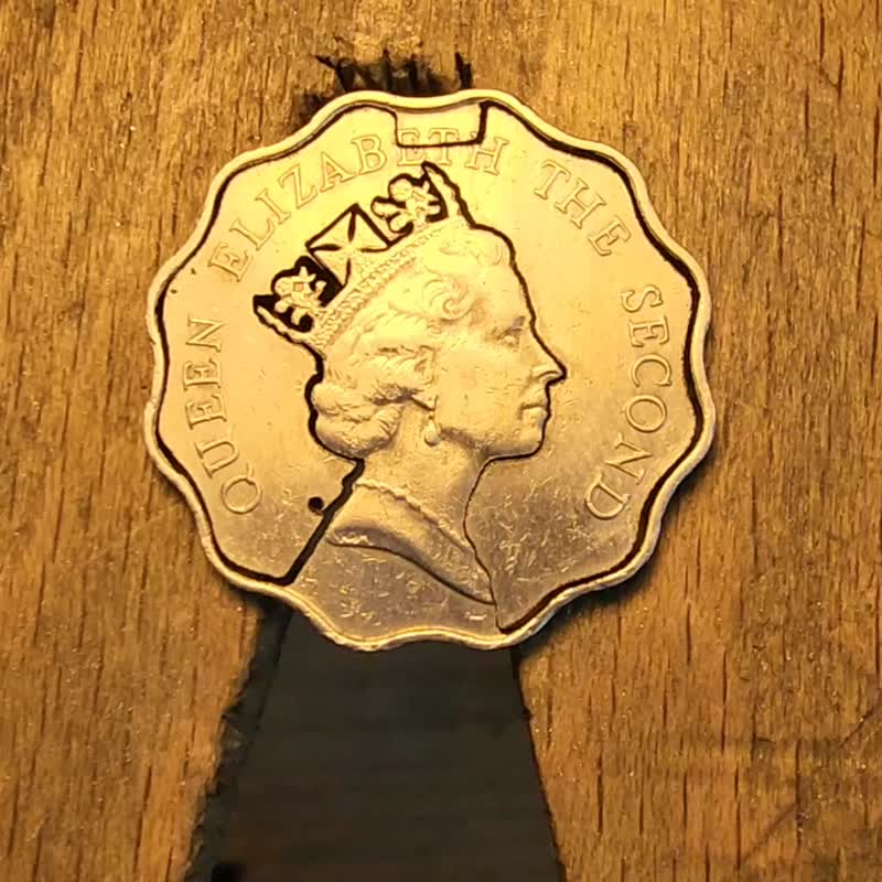 硬币改造吊坠 (女皇头大皇冠通花吊坠) - 项链 - 其他材质 银色