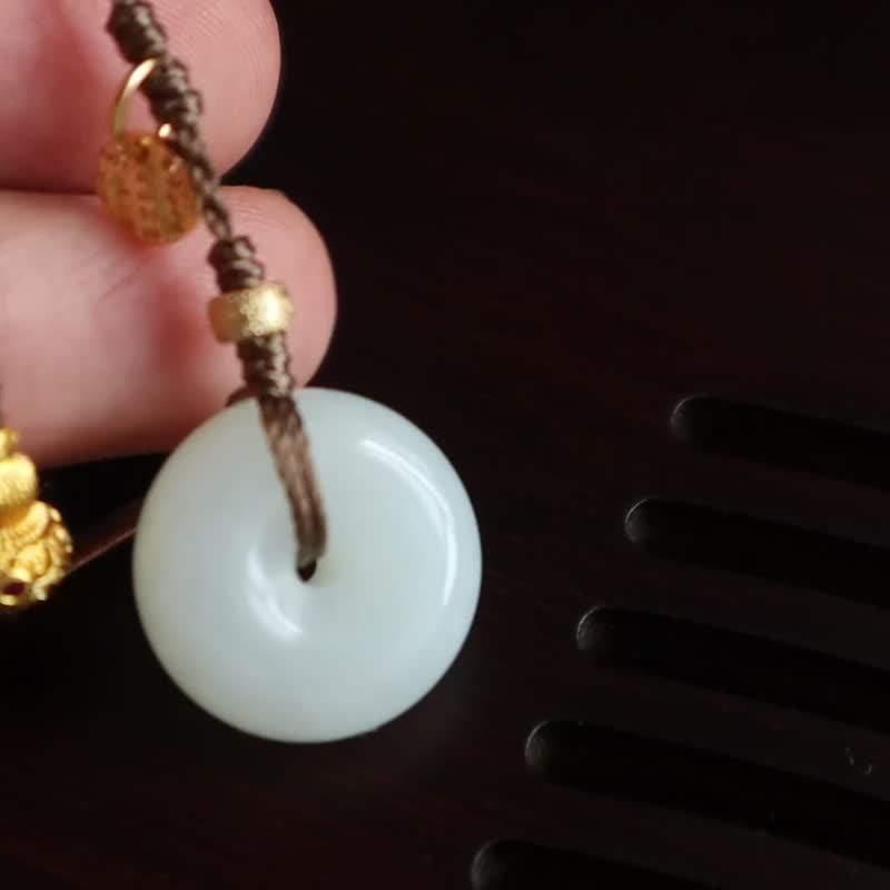 天然和田玉平安扣手机挂钥匙挂羊脂白玉手机挂平安喜乐顺遂无忧 - 钥匙链/钥匙包 - 玉石 