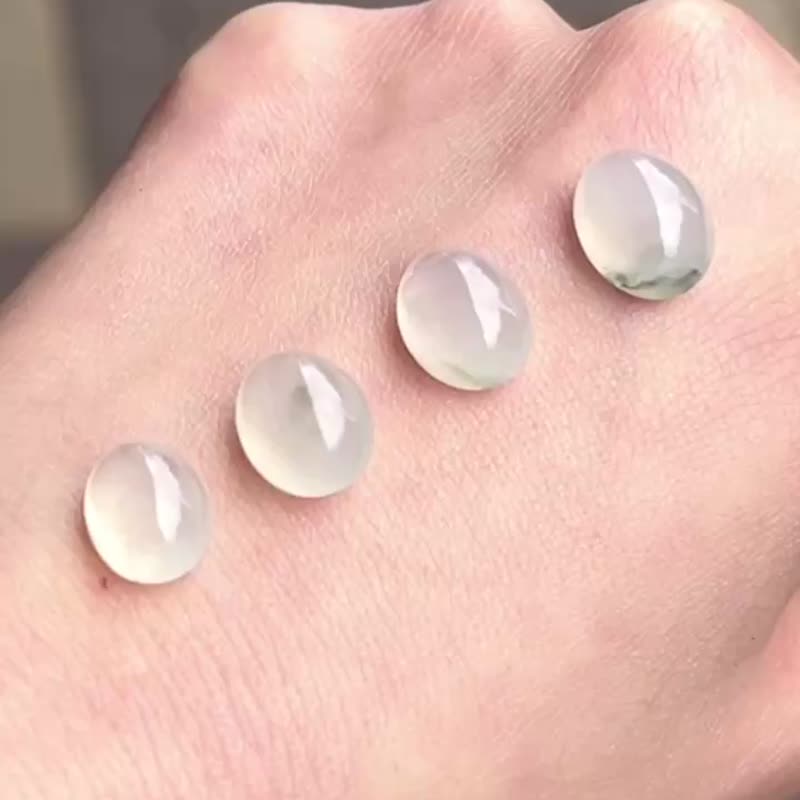 冰种 天然翡翠 缅甸翡翠A玉 玉镯 • 玻璃种白刚飘花翡翠蛋面裸石 - 其他 - 玉石 白色